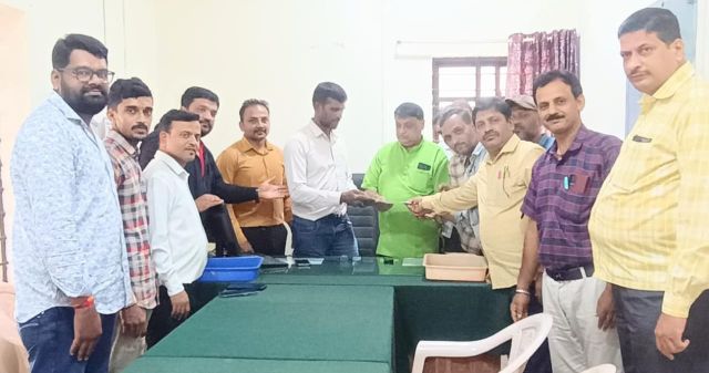 ವಿದ್ಯುತ್ ಗುತ್ತಿಗೆದಾರರ ಮೇಲೆ ಹೆಸ್ಕಾಂ ಬರೆ!