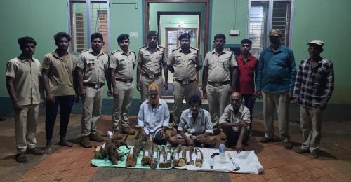 Forestry illegality Sandalwood cutters arrested!