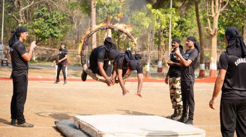 Kaiga Show of strength from the security forces!