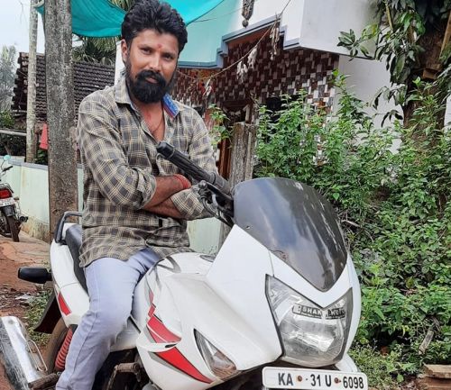 Sirsi A young man from Yellapur rode a bike to a world beyond!