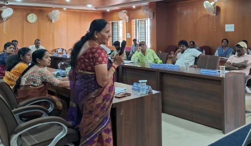 ಅಕ್ಕ.. ಅಕ್ಕ.. ಎನ್ನುವವರೇ ಅನ್ಯಾಯ ಮಾಡಿದರು!