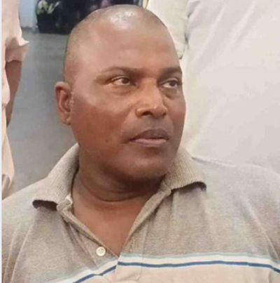 ರಾತ್ರಿಯಿಡೀ ಈಜಿ ದಡ ಸೇರಿದ ಬಡ ಮೀನುಗಾರ!