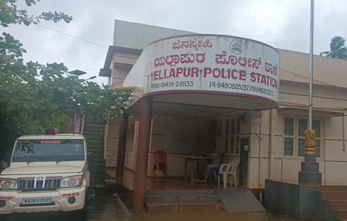 Unauthorized absence: Yellapur police personnel suspended!