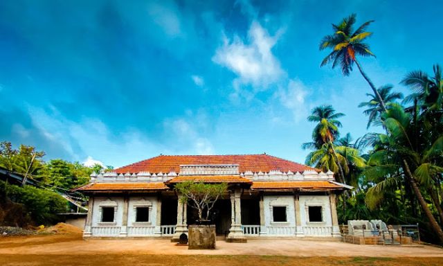 Chandguli: Prasad is served daily at the Ganesha temple!