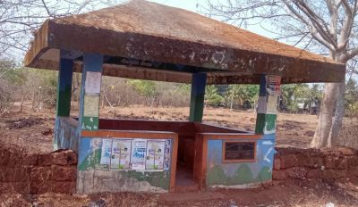 Shelter for drunkards.. This bus stop!