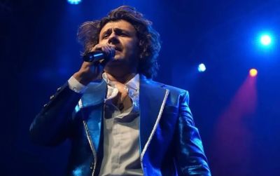 Sonu Nigam to come to Karwar Will he get a chance to take a selfie!!