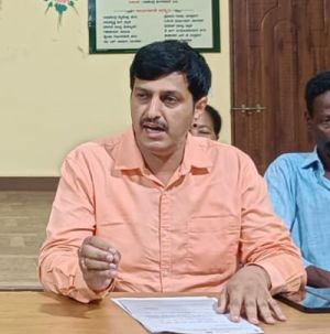 The district administration's instructions are of no value Ananthana's struggle is even more fierce!