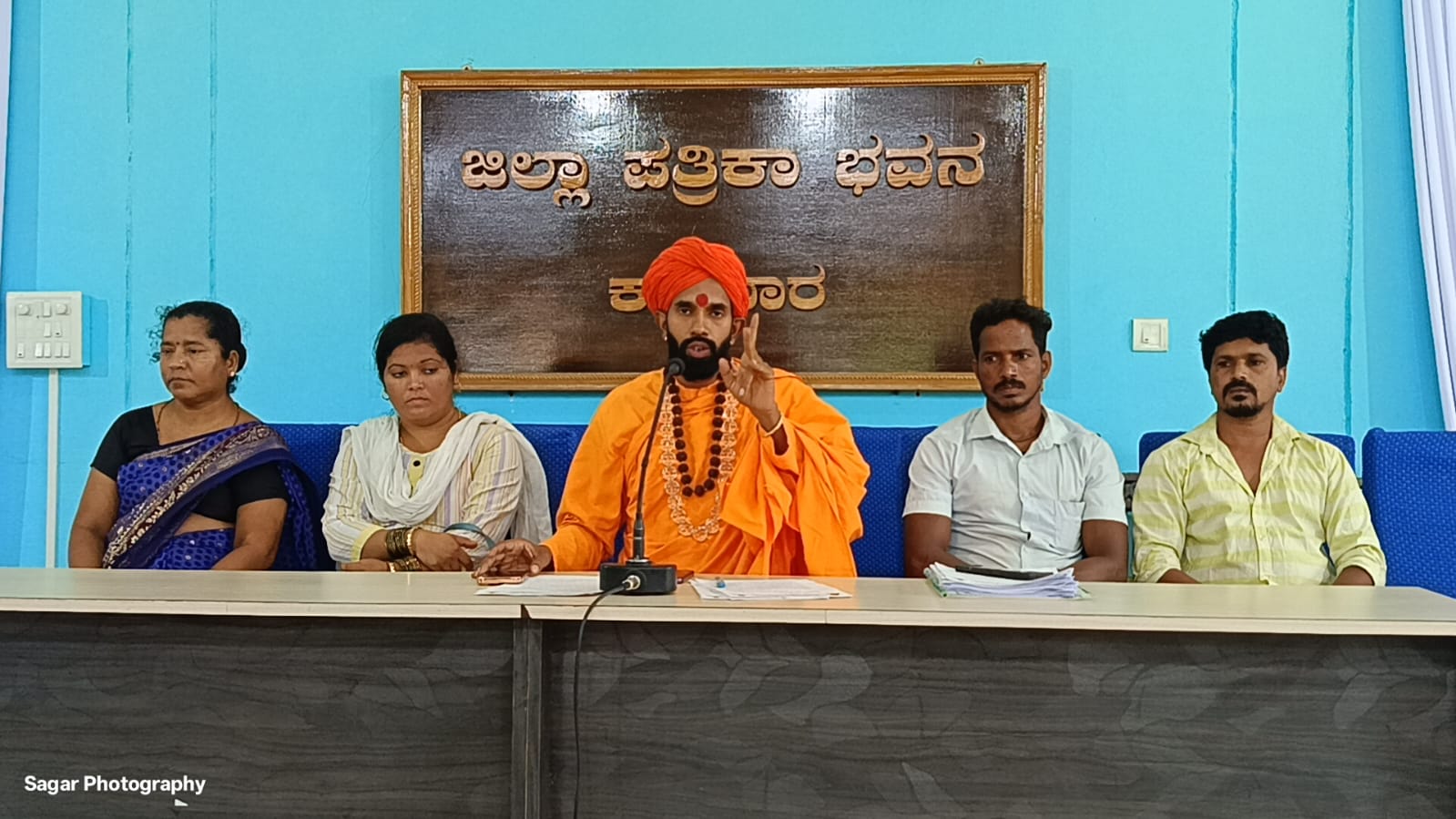 10 ಕೋಟಿ ಕೇಳಿದವರಿಗೆ 50 ಲಕ್ಷ ರೂ ಭರವಸೆ | ನೆಪಮಾತ್ರಕ್ಕೆ ದಾಖಲಾದ ಕೊಲೆ ಪ್ರಕರಣ: ದೂರು ನೀಡಿದರೂ ಆಗಿಲ್ಲ ಕಠಿಣ ಕ್ರಮ!