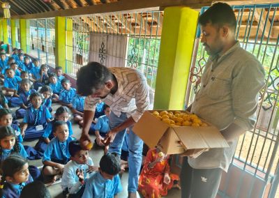 ಲಡ್ಡು ಬಂದು ಬಾಯಿಗೆ ಬಿತ್ತು!